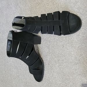 Vionic Harlow Gladiator Sandals